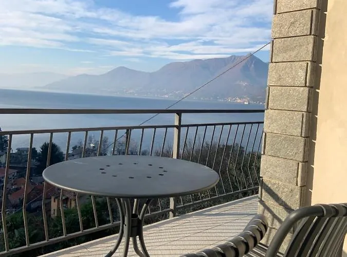 Apartment Casa Colmegna Mit Traumhaften See- Und Bergblick