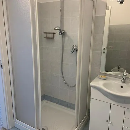 Casa Colmegna Mit Traumhaften See- Und Bergblick ルイーノ