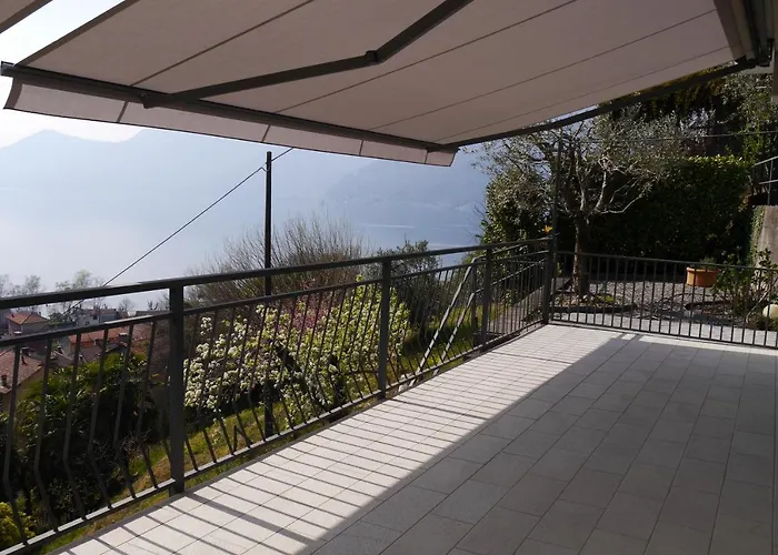 Apartment Casa Colmegna Mit Traumhaften See- Und Bergblick Luino